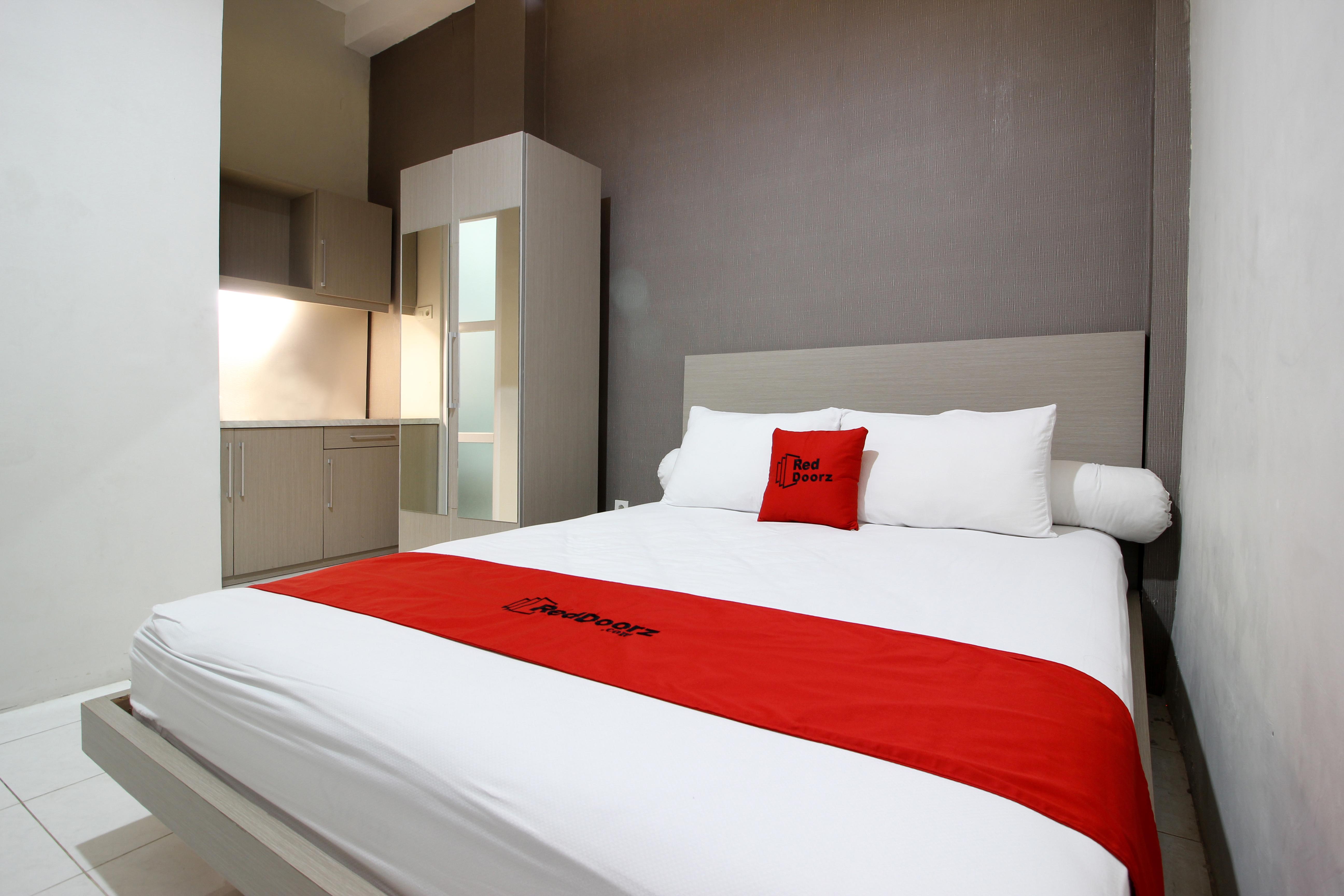 Reddoorz Plus Near Upn Jogjakarta 2 Maguwo Luaran gambar