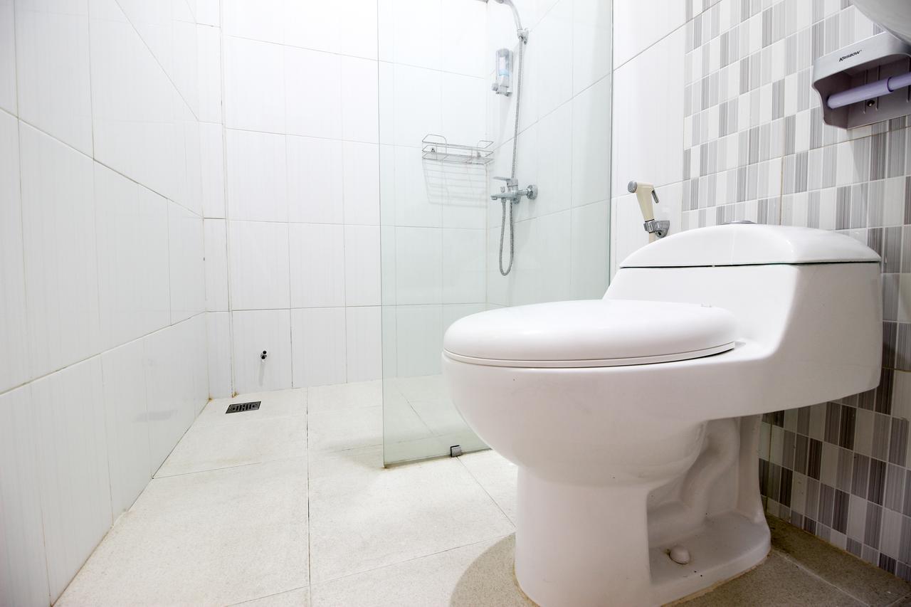 Reddoorz Plus Near Upn Jogjakarta 2 Maguwo Luaran gambar